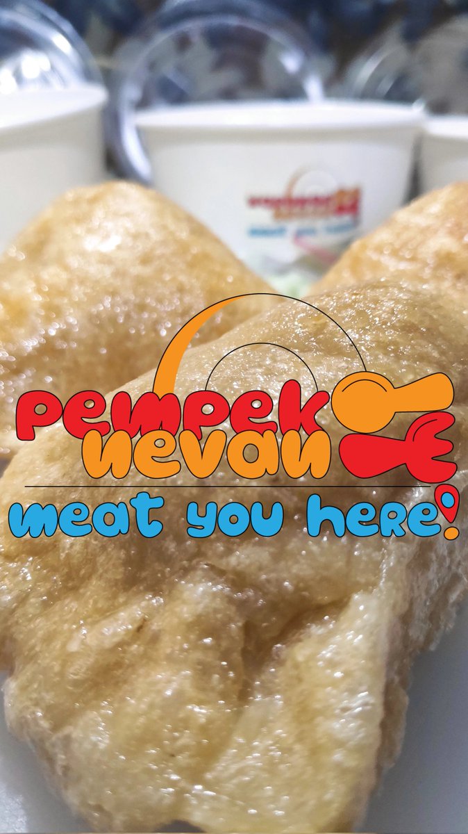 pempeknevan's tweet photo. emang boleh #pempek nya seenak ini, lembut didalam crunchy diluar 🥰 https://t.co/6fi0WopUbC