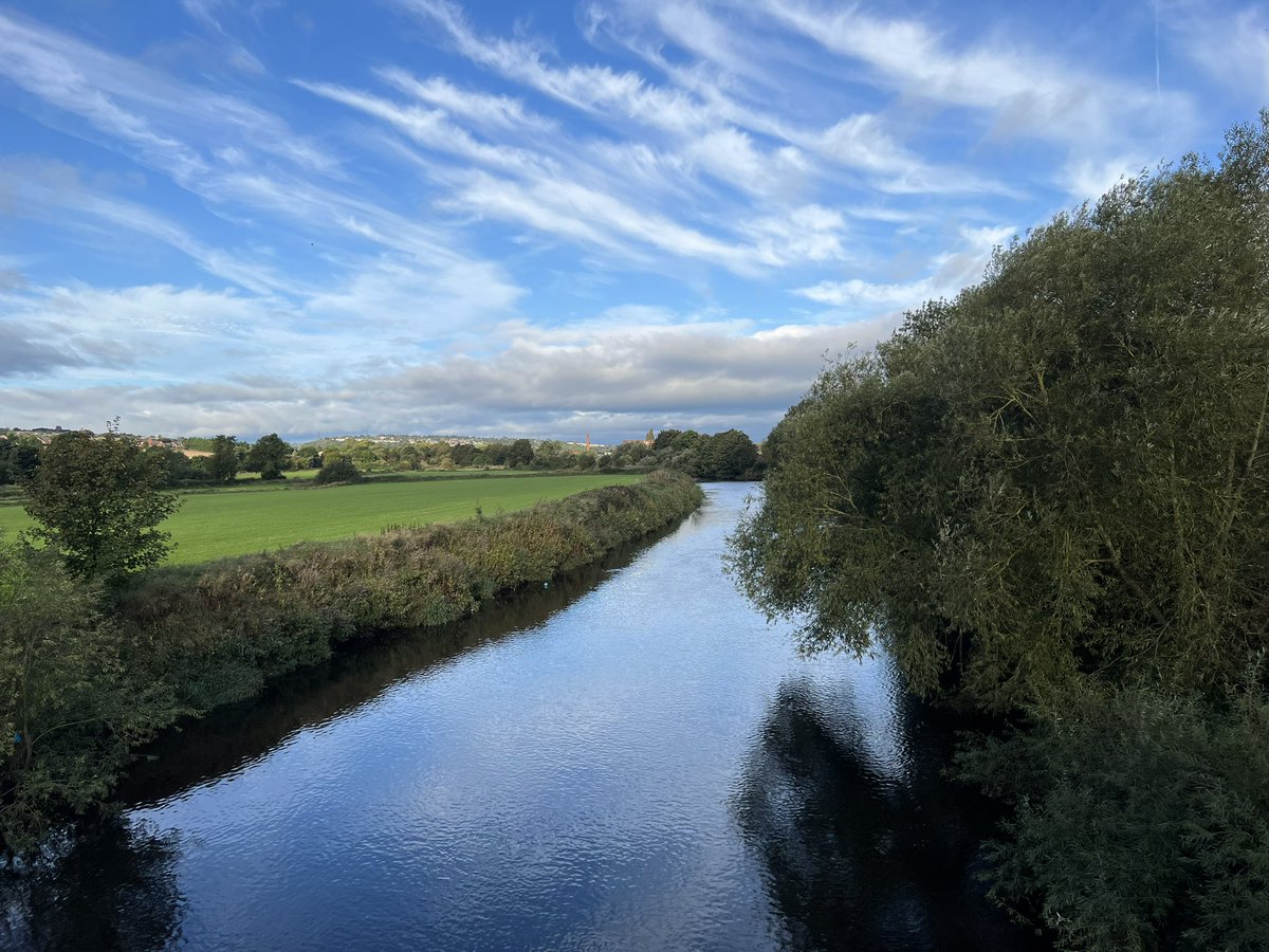 Hendersonmarkd's tweet photo. 10 miles for #vrc today @runningpunks &amp; first double digits since April. 
New route from Horbury to Coxley Woods &amp; back which was ace.
A few wrong turns and slips but had a blast.
This is dedicated to all the #BrokenPunks 🤟🏼 https://t.co/wCmJ9A9qCm