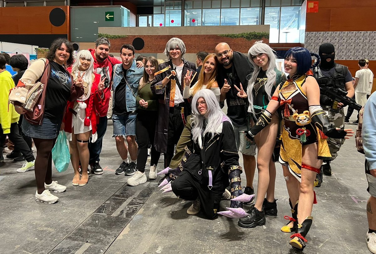 Que gusto poder reunirnos de nuevo y desvirtualizar a mas gente ❤️( no todos están el la foto pero un gusto teneros)