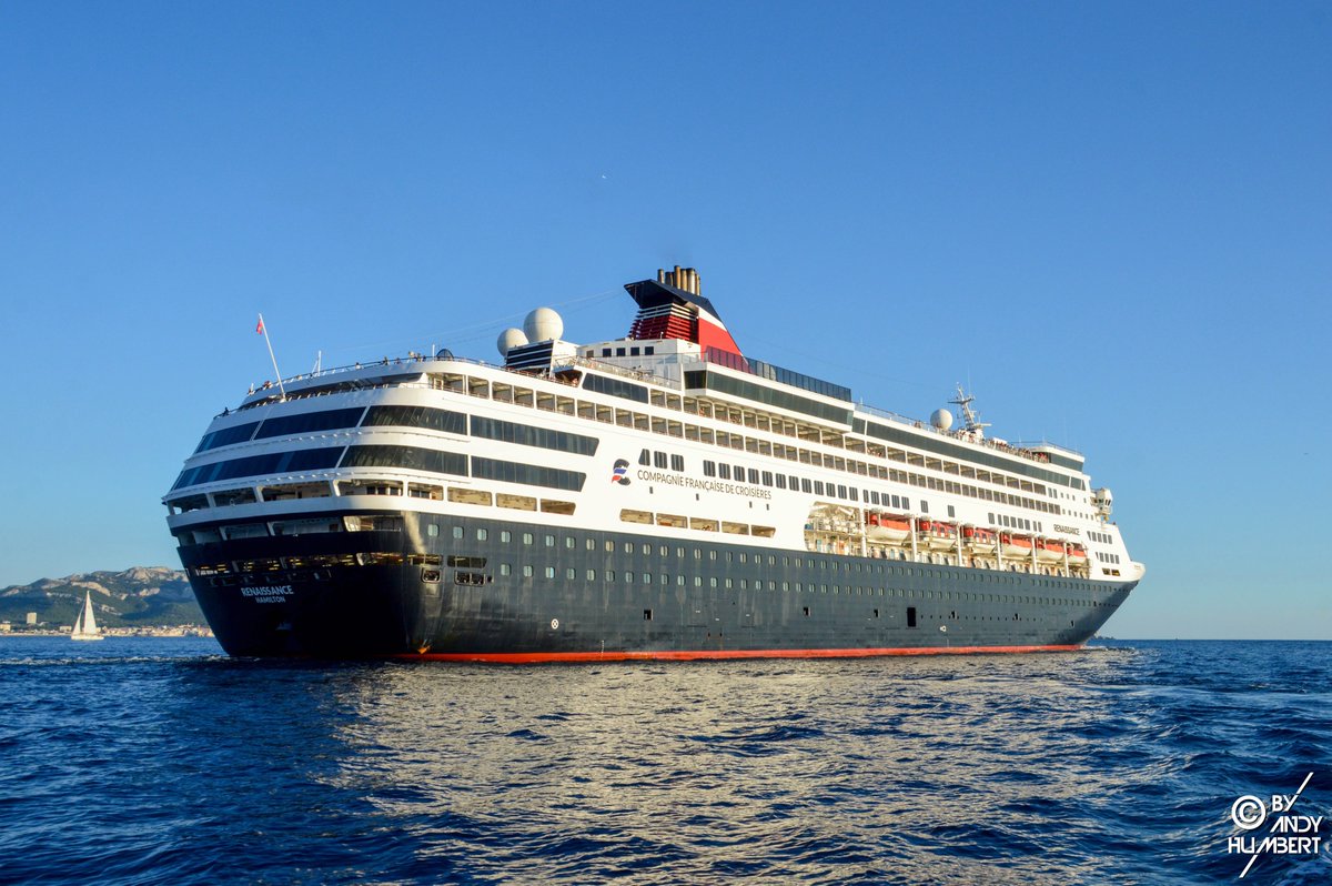 Andy_Humbert's tweet photo. 🇫🇷 Renaissance à Marseille
Toutes les photos de l'escale inaugurale à Marseille du premier paquebot de la jeune compagnie CFC Croisières disponibles à ce lien : https://t.co/OC6s6dut9k
#renaissance #CFCCroisieres https://t.co/O6EPj71qAp