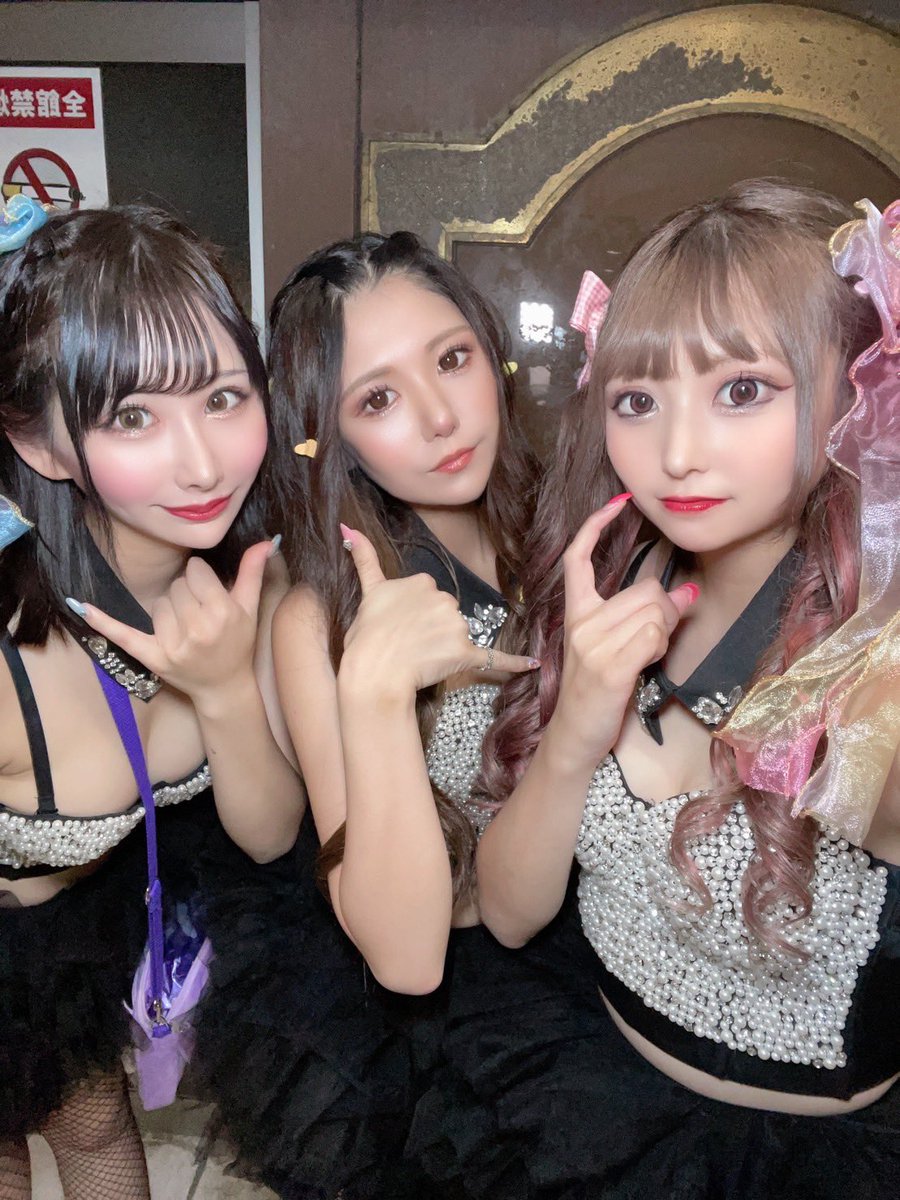 soraranz's tweet photo. 鶴舞DAYTRIPありがとうございました🩵
3人体制のライブ…
たのしかったああ💯

明日のトークショーも楽しみ♡♡
#シュシュ　#shushu #アイドル https://t.co/J6yB3zVavW