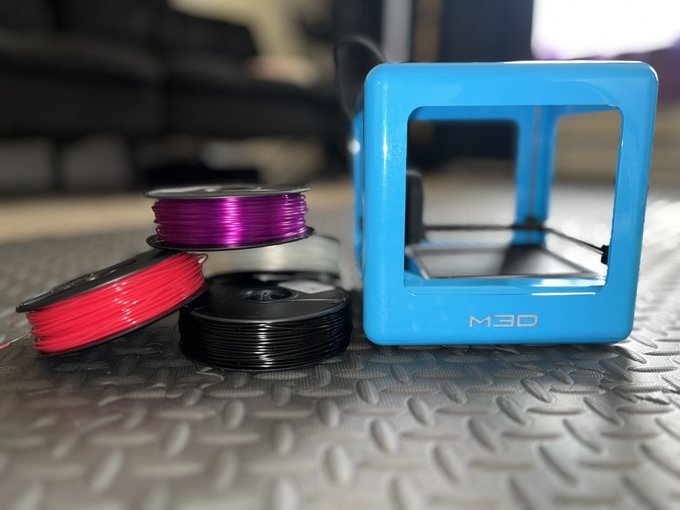 What should I name my new robot?! Also wtf I got a robot! Omg I can print chastity cages!!! My mini baby<a href="/tag/3dprinter"class="tags"><span>#3dprinter</span></a>