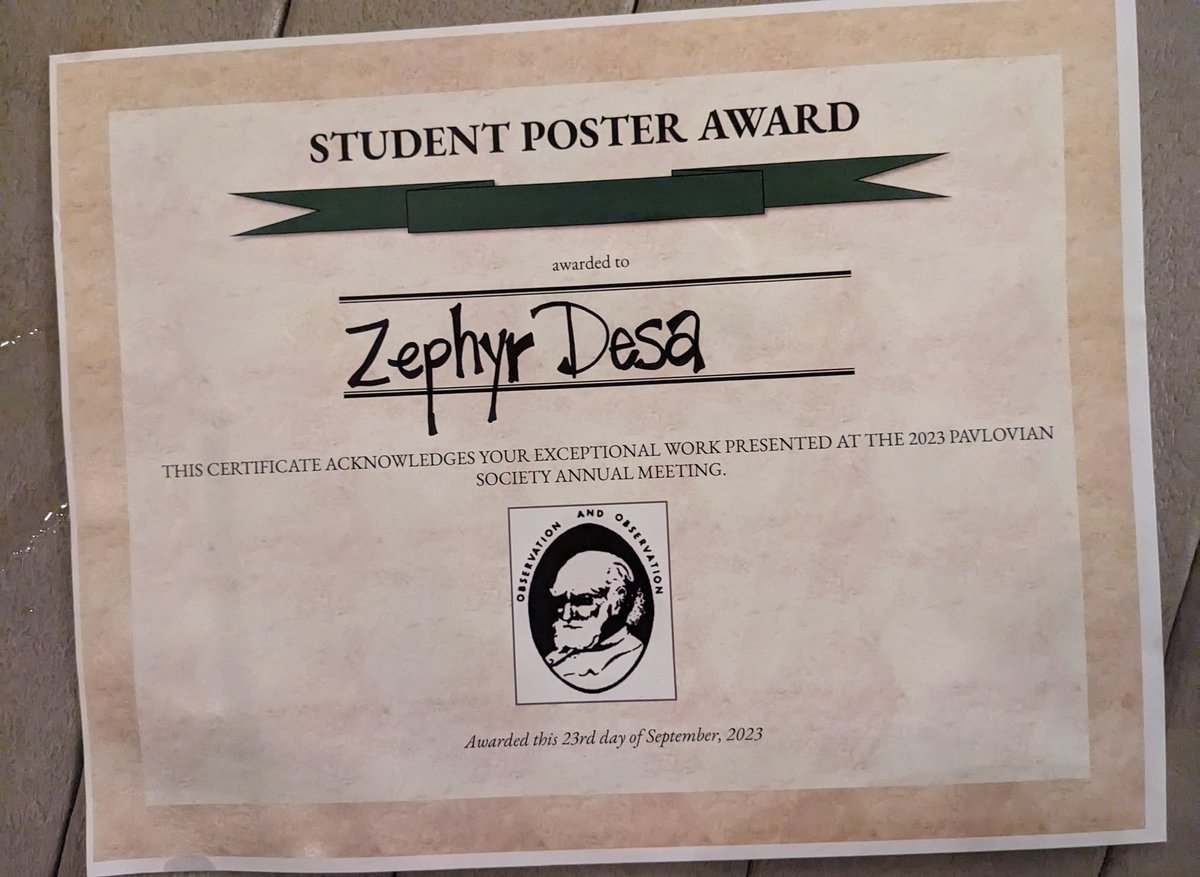 not_kristie's tweet photo. Congratulations to our PhD student, Zephyr Desa for winning the best poster award at the Pavlovian Society meeting! Still wondering how I got so lucky with the best team #proudPI https://t.co/2GZzWzS1ix
