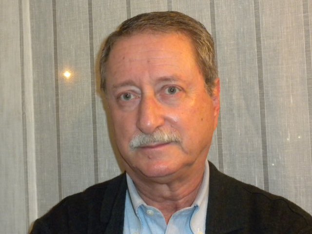 Lamento profundamente la pérdida de Enrique Ubillos, mi primer jefe y un gran ingeniero de caminos. Su sabiduría y pasión por Madrid eran inspiradoras. Hoy, el Ayto de <a href="/MADRID/">Ayuntamiento Madrid</a> pierde a un gran funcionario y a un auténtico sabio. También a un gran madridista. Descansa en paz.💔🌹