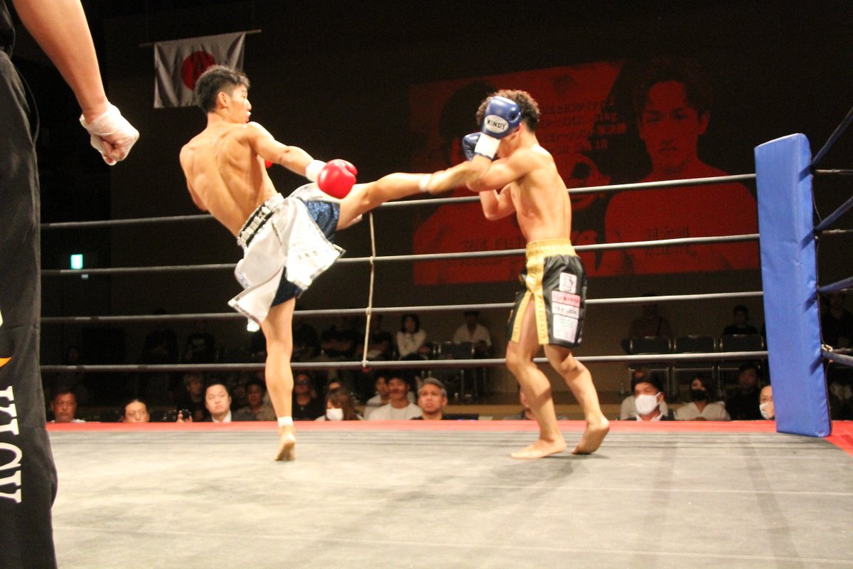 fightersspirits's tweet photo. トリプルセミファイナル2 DEEP☆KICK-51kg王座決定トーナメント準決勝 3分3R 延長1R
〇安尾瑠輝(K-1ジム心斎橋チームレパード)
×龍太郎(VALIENTE)
#キックボクシング #キックボクシング大会 #DEEPKICK67 #DEEP_KICK67 #DEEP_KICK_67 #DEEPKICK #DEEP_KICK #ディープキック #ディープキック67 https://t.co/Eq1QAe6j8j