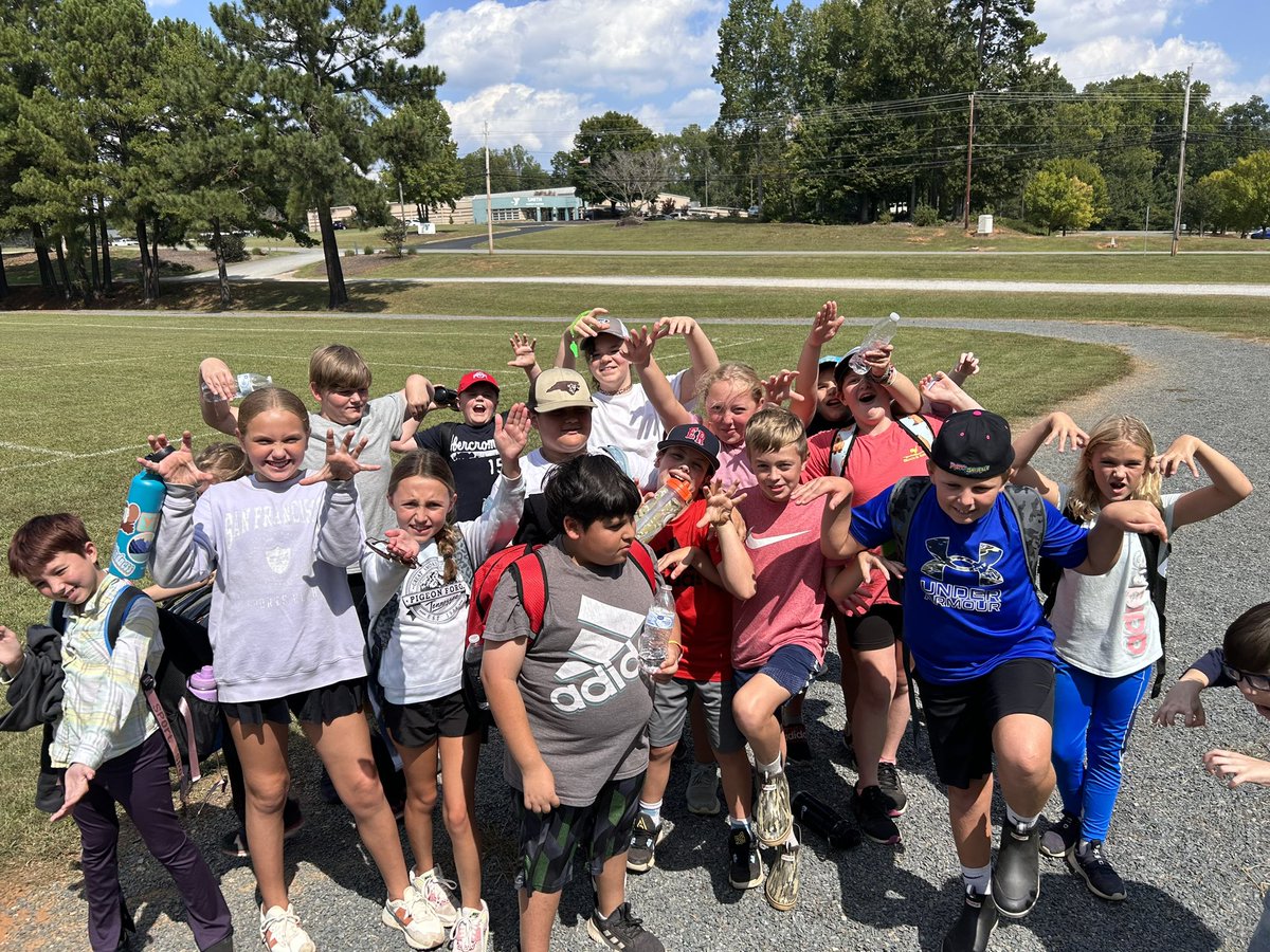 Gina Ritchie tweet media