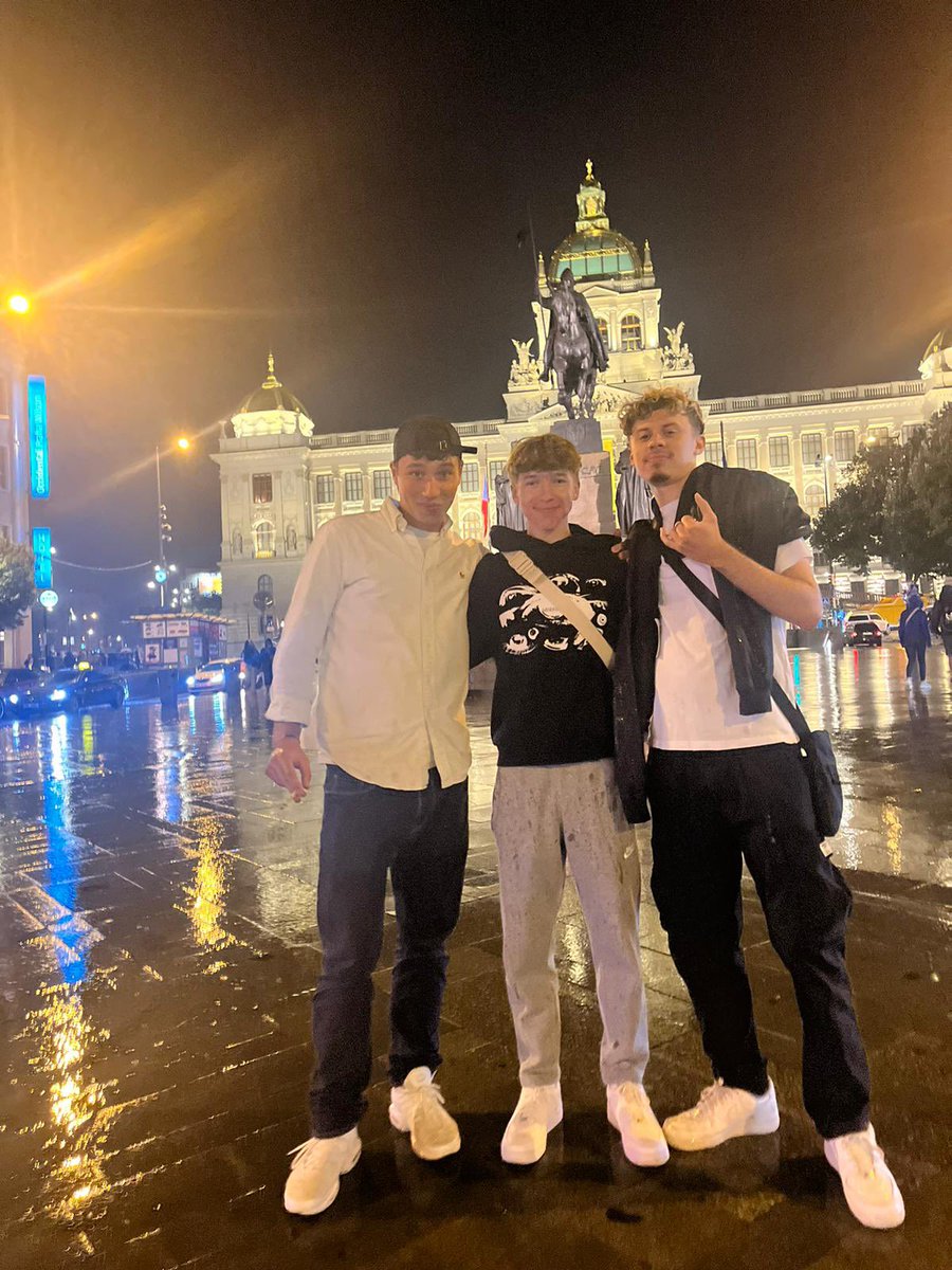 NRX on tour in Prague🇨🇿

<a href="/LucaSavoiaa/">Savoia</a> <a href="/HarveyyC19/">Harvey Cowan</a>