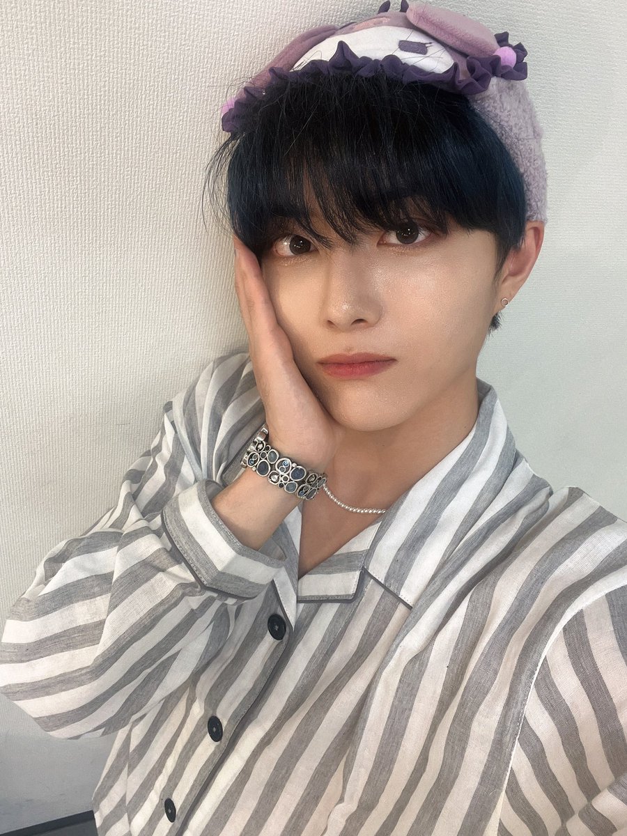 NINE_i_Firstone's tweet image. [#반]

아이닌들 좋은 추억많이 만들어줘서 고마워용! 즐거웠어요 😆 사룽해애

#NINEi #나인아이 
#NEW_MIND #Turn_it_off #NINEi_Turn_it_off 
#NINEi_in_JAPAN #OSAKA