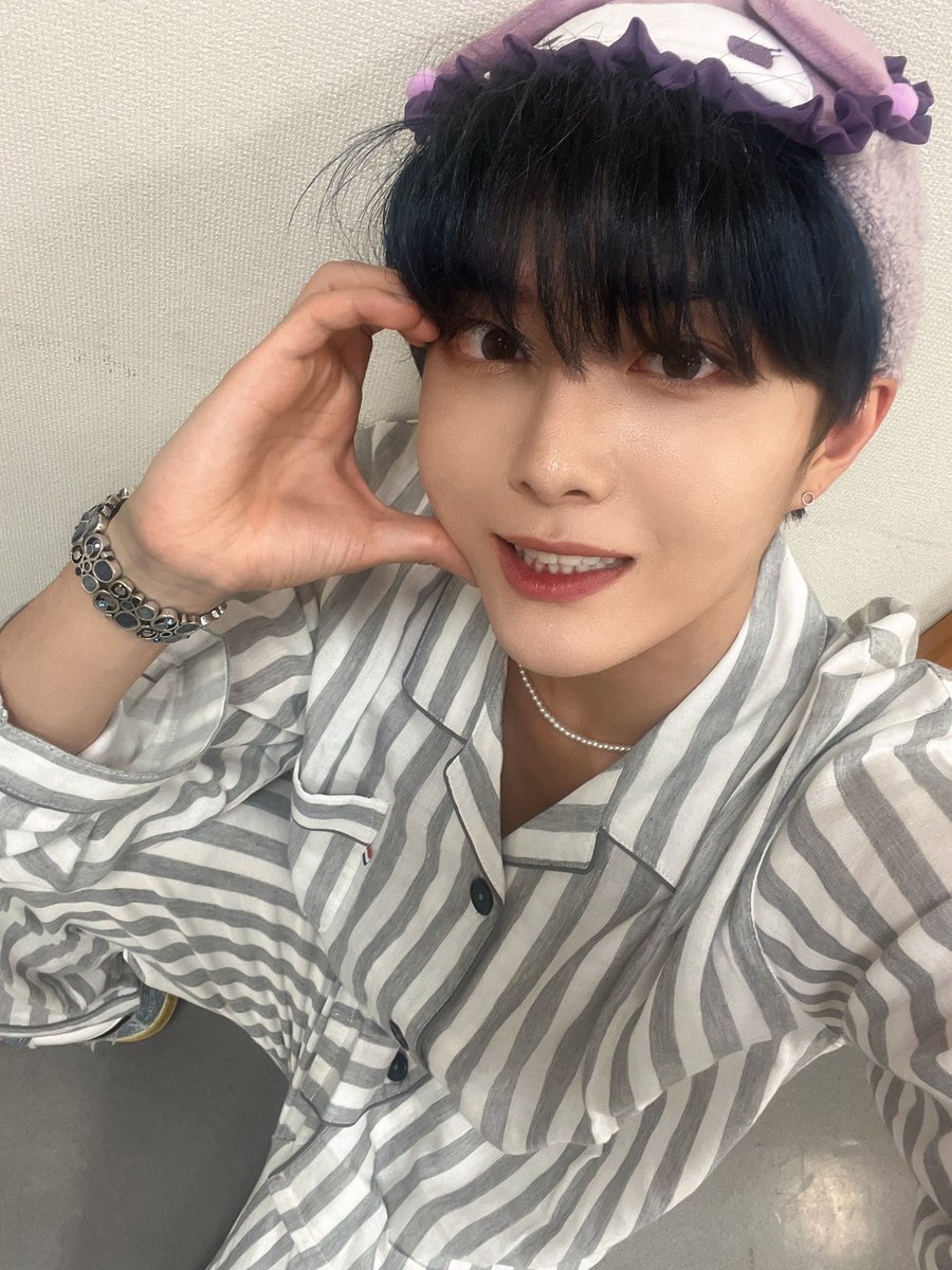 NINE_i_Firstone's tweet image. [#반]

아이닌들 좋은 추억많이 만들어줘서 고마워용! 즐거웠어요 😆 사룽해애

#NINEi #나인아이 
#NEW_MIND #Turn_it_off #NINEi_Turn_it_off 
#NINEi_in_JAPAN #OSAKA