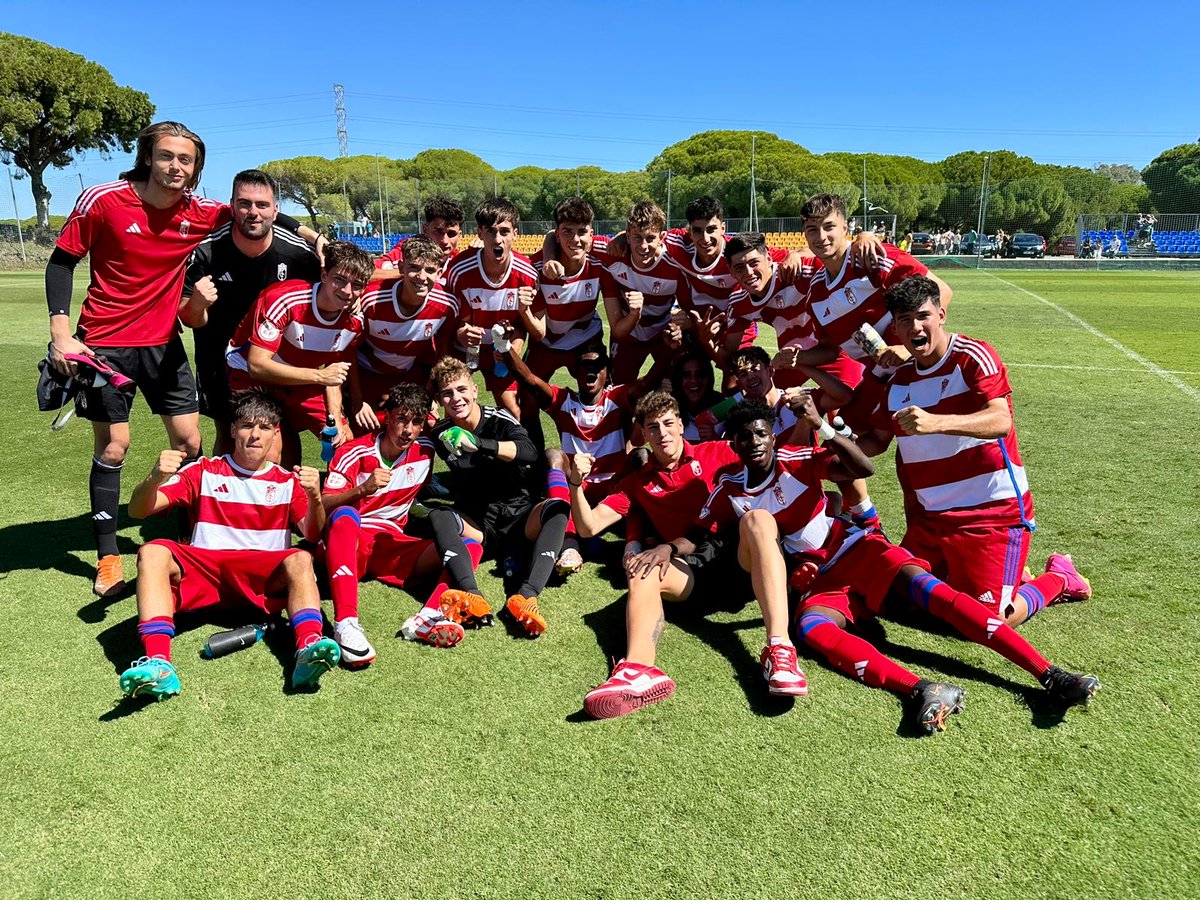 🙌❤️🔝

¡Victoria de nuestro Juvenil A frente al Cádiz CF por 1-3! ¡A seguir!

#𝘾𝙖𝙣𝙩𝙚𝙧𝙖𝙉𝙖𝙯𝙖𝙧𝙞 🇦🇹