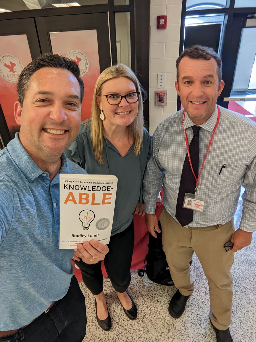 MrLands's tweet image. Awesome reconnecting with high school friends and my former HS math teacher at the @smyrna_high_school PD Event on Friday. #SpartanPride 

#Knowledge_ABLE