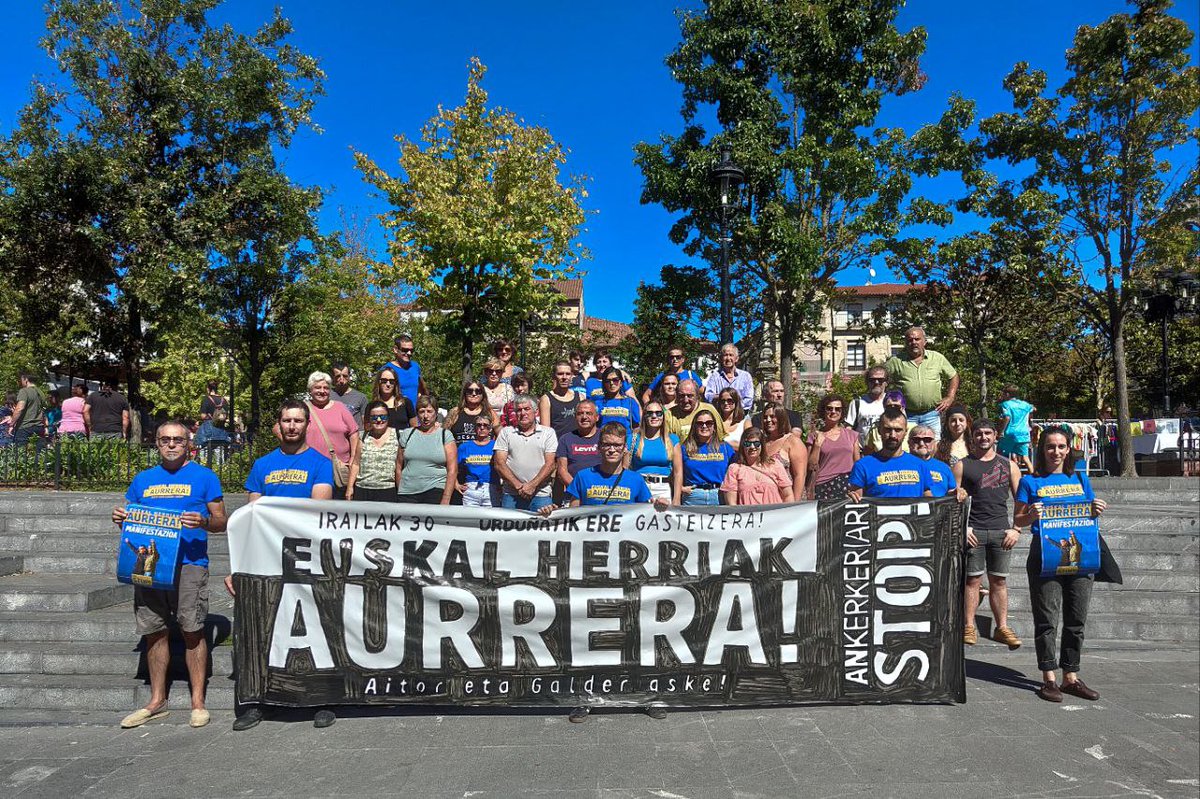 karra_marro's tweet photo. Urduñatik babesa, maitasuna eta indarra. Aitor eta Galder ASKE!!

#EuskalHerriakAurrera #ANkerkeria #ZuekinGaude 

@ANkerkeriaSTOP @aiaraldea https://t.co/Ye8lW0QAlG
