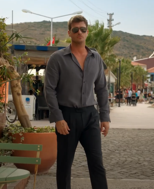 OnlyKadirAdali's tweet photo. #kıvançtatlıtuğ #kivanctatlitug #serenaysarikaya #asdev #aile #ailes2 https://t.co/OSJ9PGcnbD