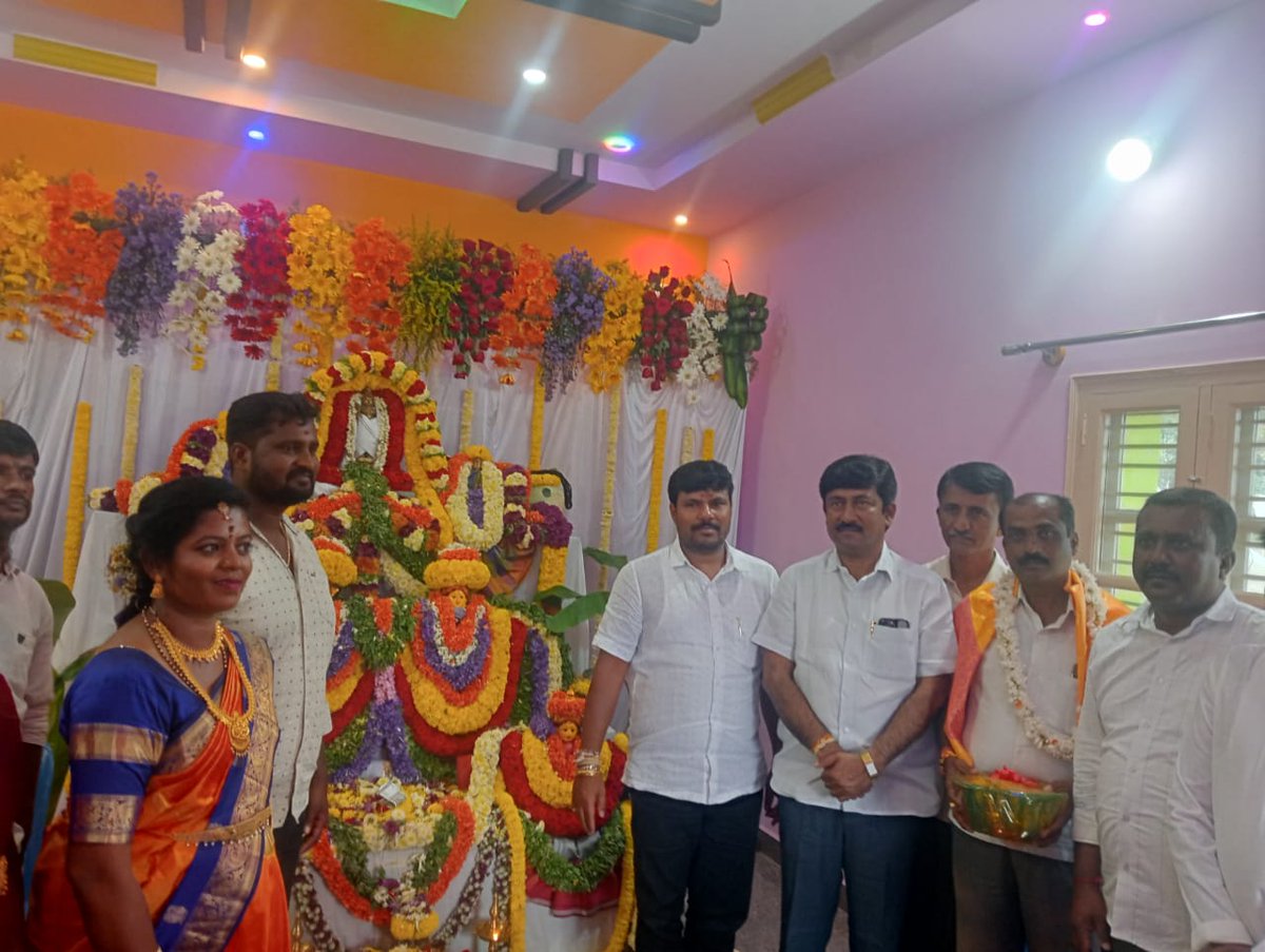 kothurmanjunath's tweet photo. Participated in the House Opening Ceremony along with #mlcanilkumar https://t.co/lxSHVpmmdI