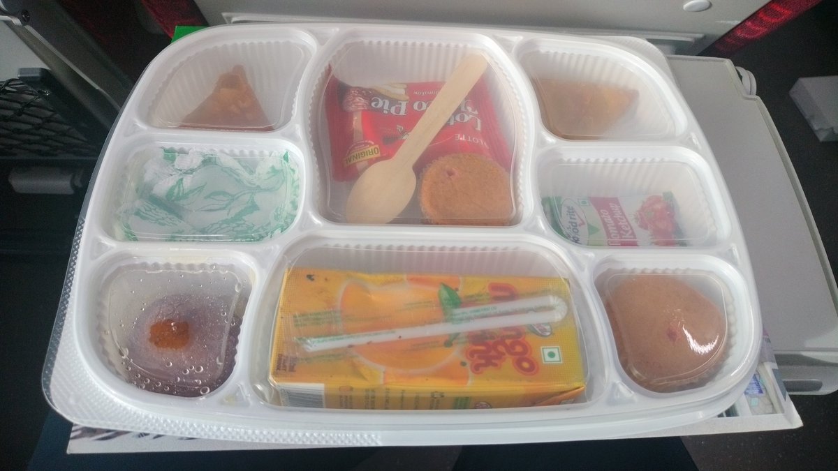 Marati002's tweet photo. Enjoying delicious meals on the Vandebharat Express! 🍽️🚆 https://t.co/ScFmCijTcD