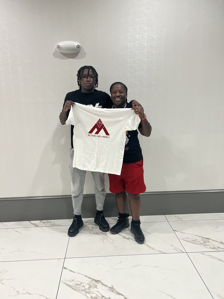 ActionNoMercy ❤️🔺 tweet media