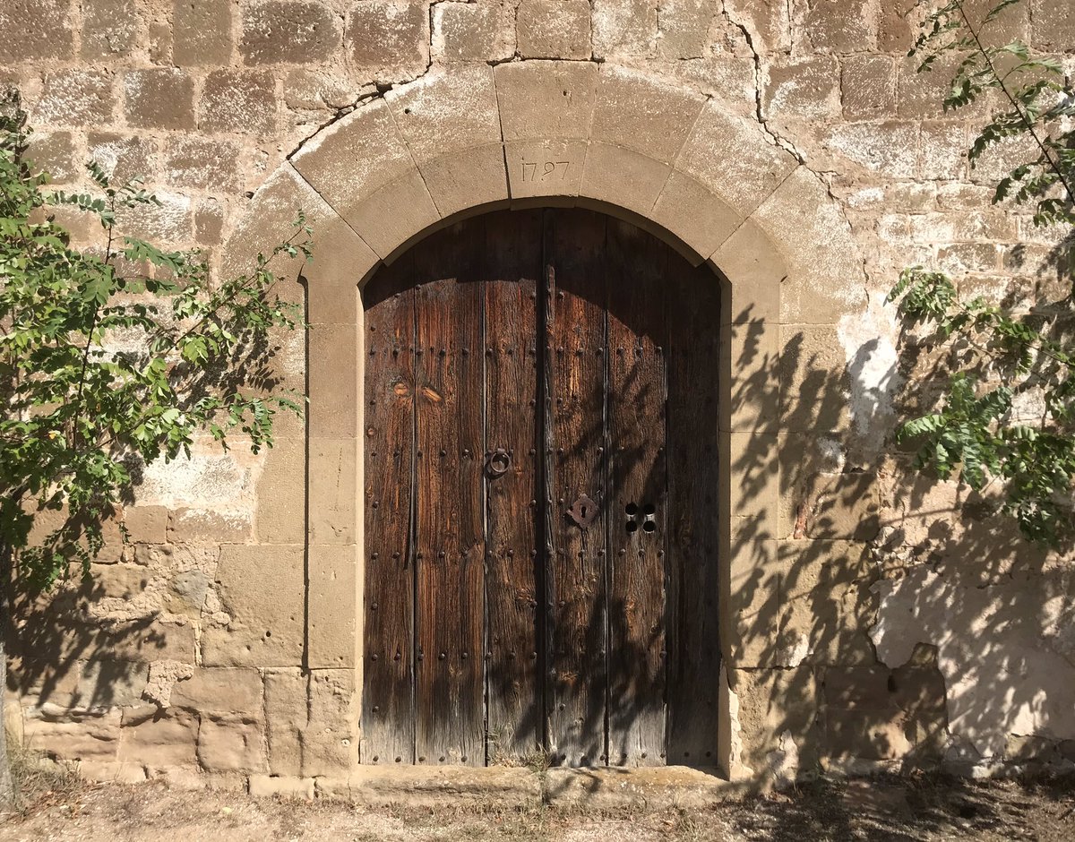 _olzzy's tweet photo. Sant Tirs de Pinell. https://t.co/RRbAfK7Yxt
