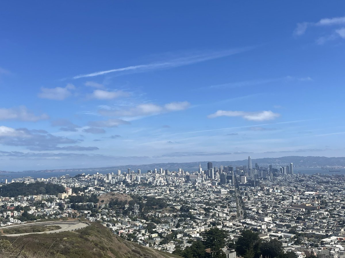 Long run day with Twin Peaks views🏃‍♀️
