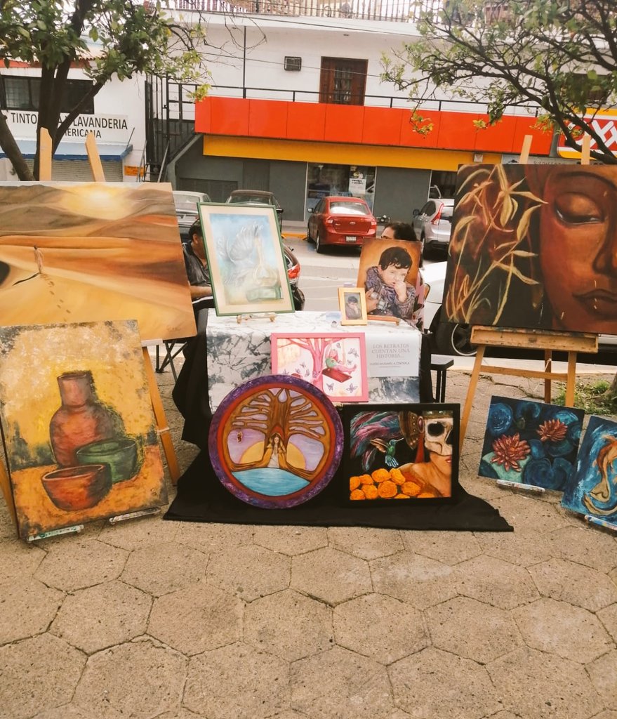 fersa1981's tweet photo. Ya estamos en el #MercadoDelArte aquí en Ciudad Granja, vente a desayunar con tu familia y aprovecha para llevarte una obra de arte espectacular tendremos 20 artistas y un  grupo musical ¡Juntos apoyemos al #ComercioLocal!
.
.
.
@ZapopanGob @ServiciosZap https://t.co/bZnI5uv9T1