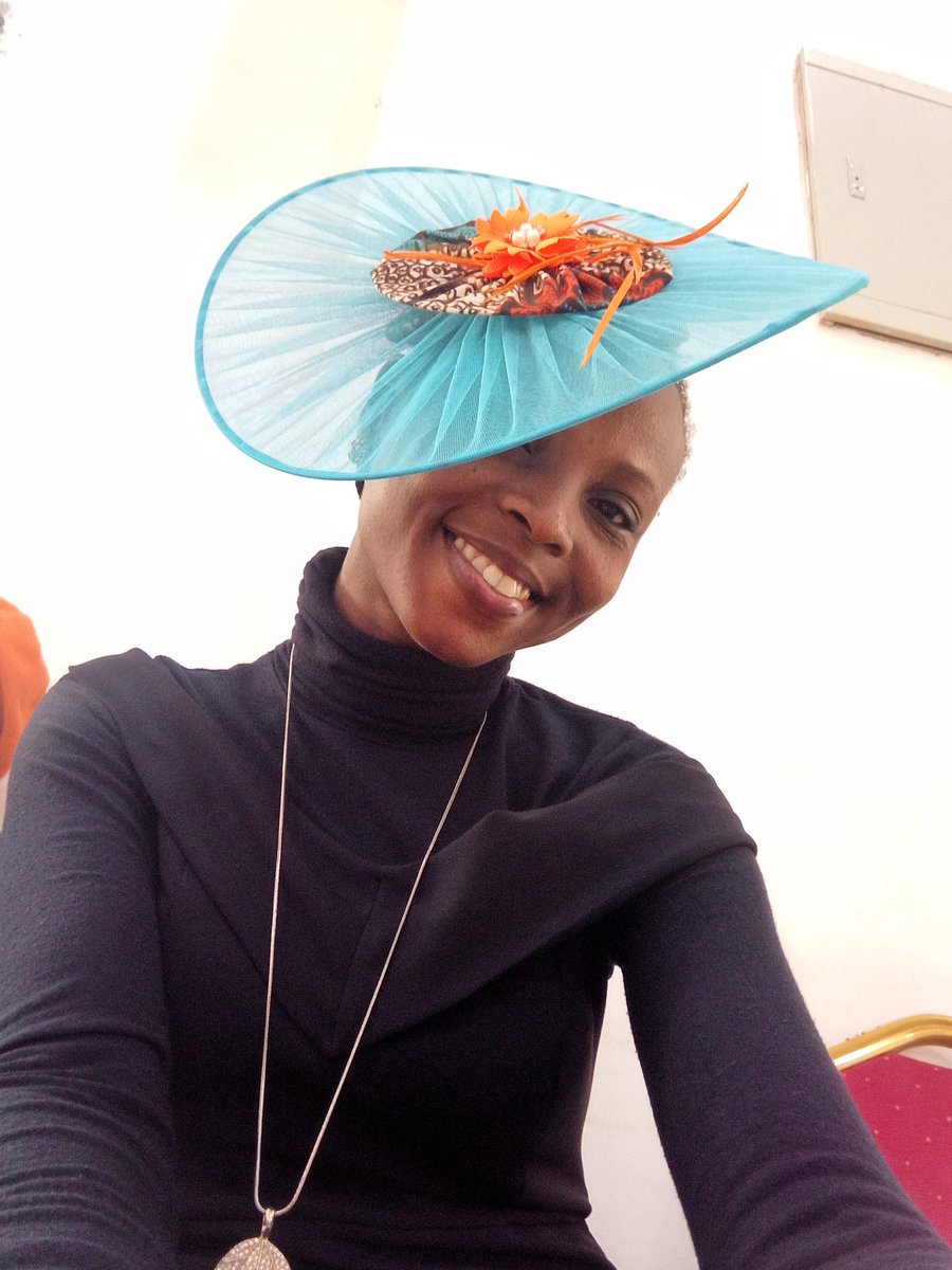 I'm a crown of glory and a royal diadem in the hand of my God...For He DELIGHTS in me, I'm HEPHZIBAH!
Blessed Sunday friends!