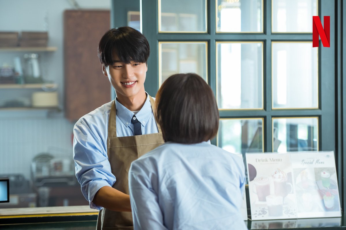 Netflix原創韓劇-我的女神室友斗娜-戲劇劇照