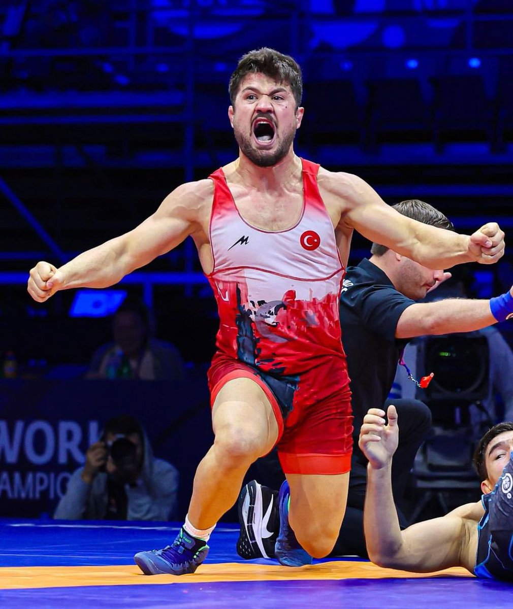 2023 Dünya Güreş Şampiyonası'nda altın madalya kazanarak bizleri sevince boğan Ali Cengiz'i yürekten kutluyor, başarılarının devamını diliyorum. 🇹🇷