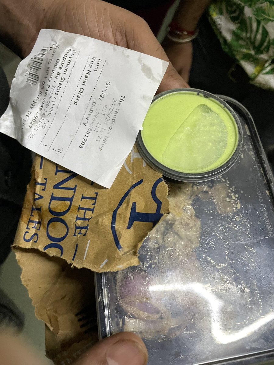 I have placed an order for Veg. Malai chap from #TheTanduriTales on @Swiggy But they have delivered non-veg chaap instead of my order with my order tag. My son had 2-3 pieces without knowing and after he started vomiting..I called to restaurant but their response was not good.