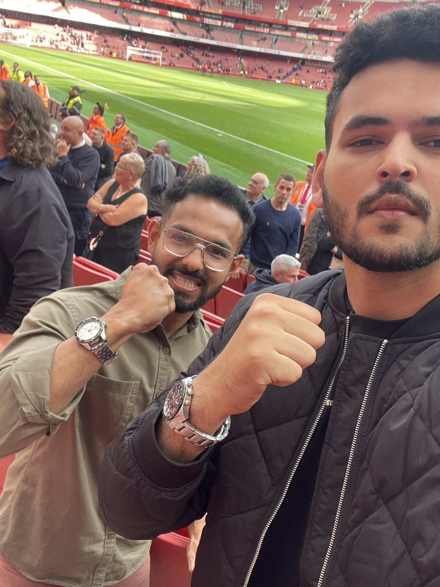 Shaamitthfc's tweet photo. A Memorable day for me today! All these years I watched us play on the Tele. I flew from India to London Yesterday for this and Today was my first ever live Spurs game and what a game to watch. Love @SpursOfficial so much.
#COYS #NLD https://t.co/pCNiLU5hKm