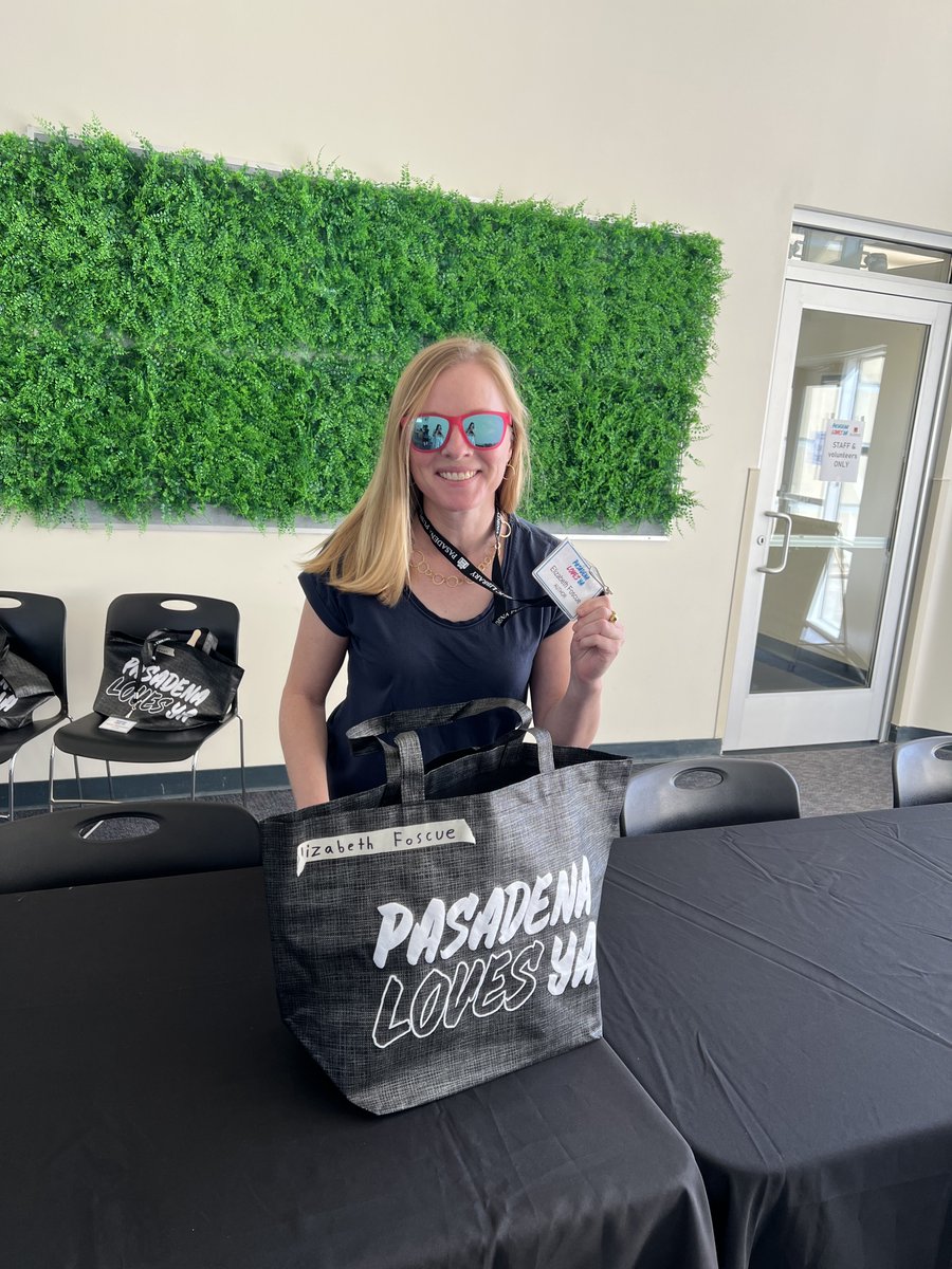 Thank you <a href="/PasadenaLovesYA/">Pasadena Loves YA!</a> for lunch, swag, and the opportunity to talk mishaps, misunderstandings, and all things YA romcom with <a href="/marisakanter/">Marisa Kanter - Updates</a> , @RdotSpoon and Edward Underhill yesterday! We had allllllllll the fun. A great event with truly great people.