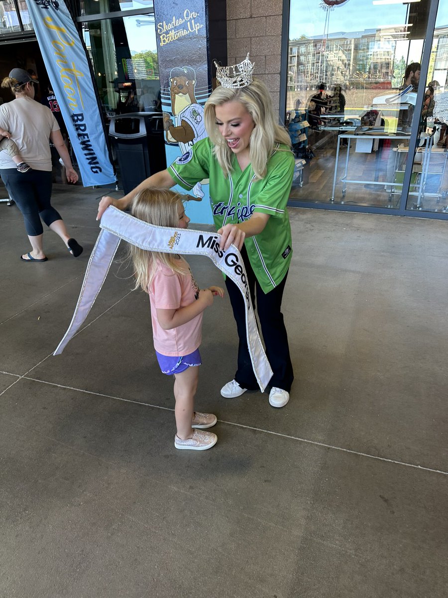 Today I had the honor of throwing the first pitch <a href="/GoStripers/">Gwinnett Stripers</a> final game of the season! GO STRIPERS!!