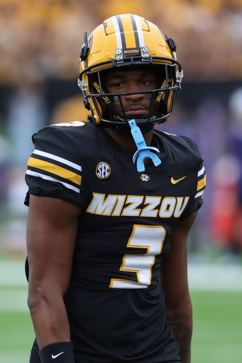 MaxChadwickCFB's tweet photo. The highest-graded receiver in the country this season:

Luther Burden III - 91.8 https://t.co/JVQ8LfVjB9