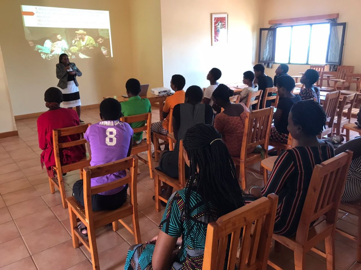 Sunday Worship-Nyarugenge 
Topic: Jesus visits Zacchaeus 
Verse: Luke 19:1-10
<a href="/rwslbts/">Rwandan SL Bible Translation Society (RSLBTS)</a> <a href="/joycenyiramana/">Joyce Nyiramana🇷🇼</a> <a href="/DeafBibleSoc/">Deaf Bible Society</a>