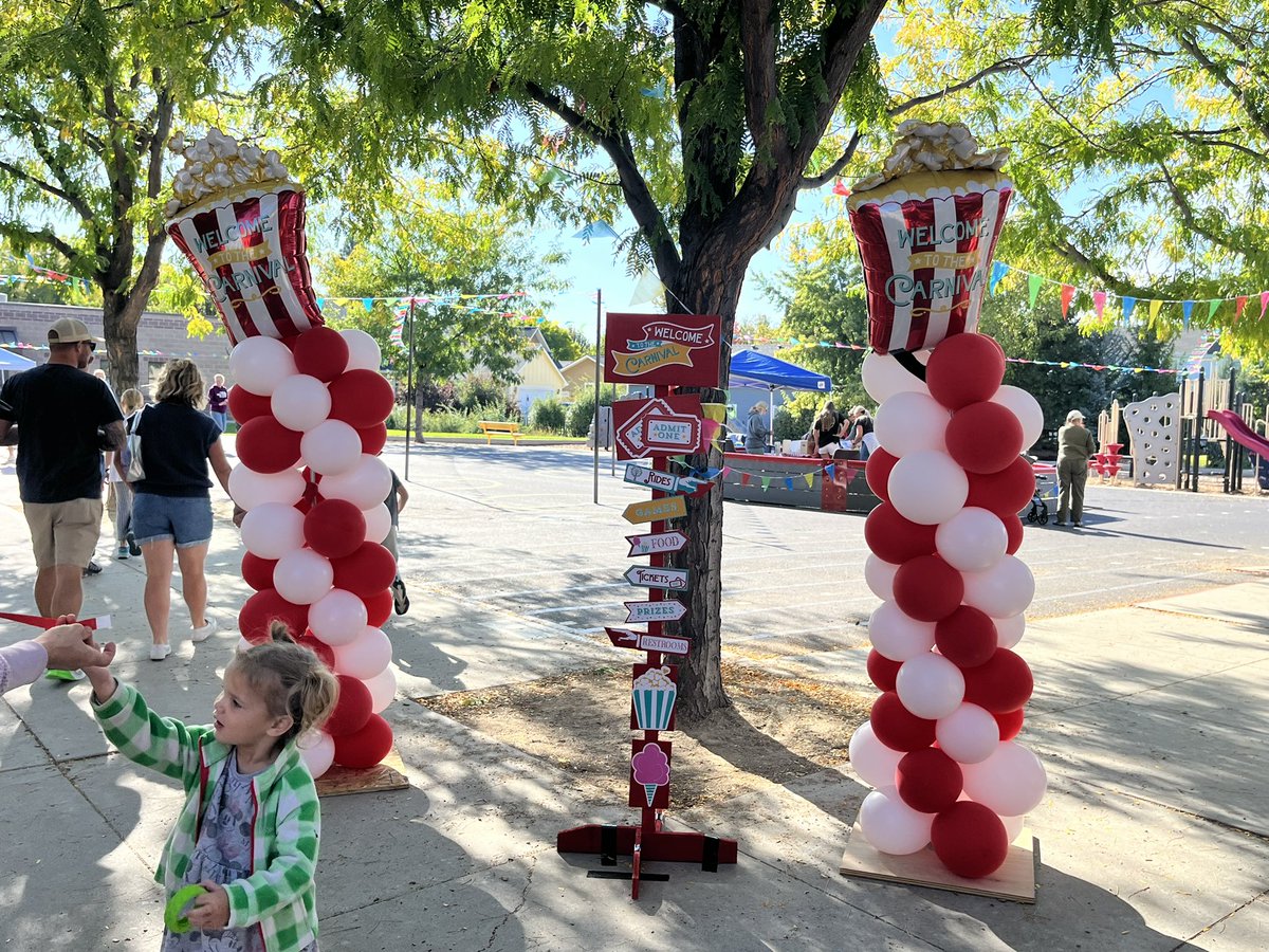 HSESCougars's tweet photo. Hidden Springs Carnival was a blast today! https://t.co/xstBmH6jWs