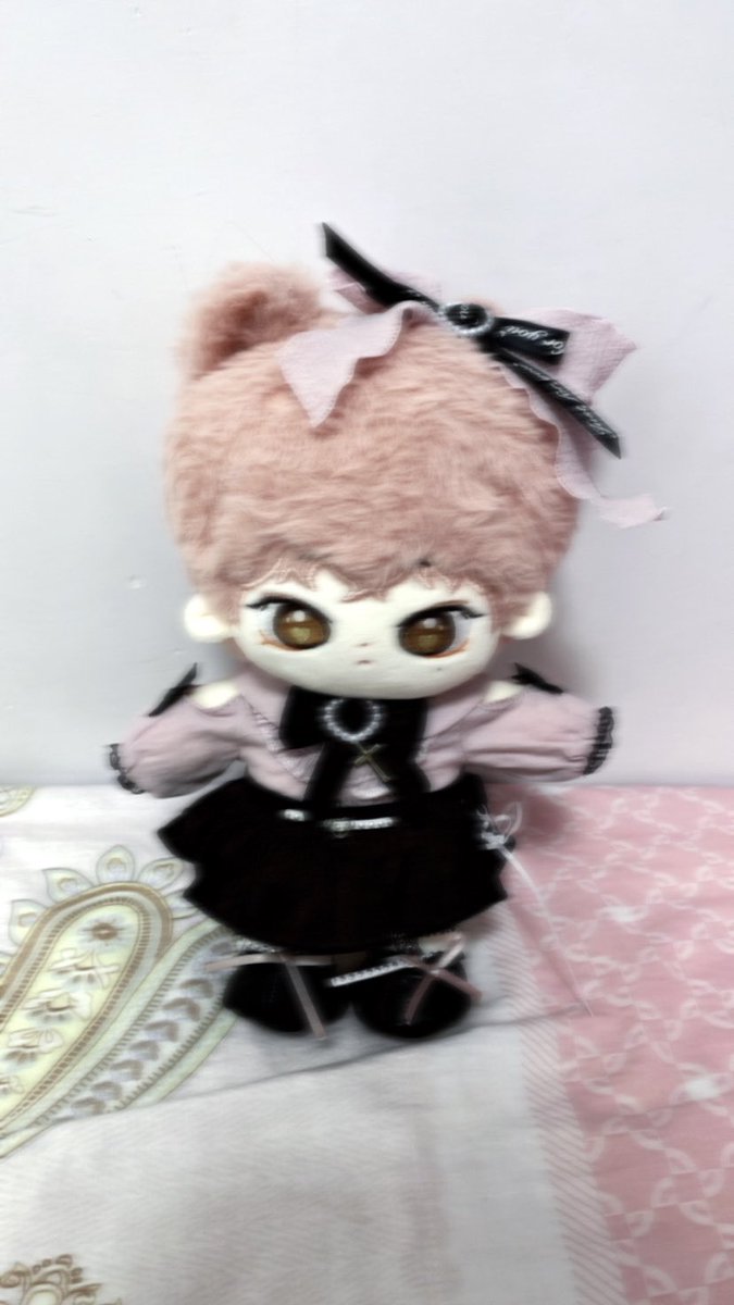 ksnoclock's tweet photo. 給努努買了新衣服🍬 @Dooonuu https://t.co/BeG91TzSjE