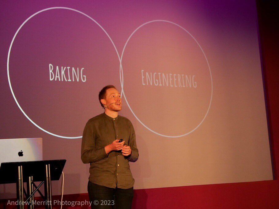 Bakineering with <a href="/cakesmyth/">Andrew Smyth</a> 
@qedcon #qedcon