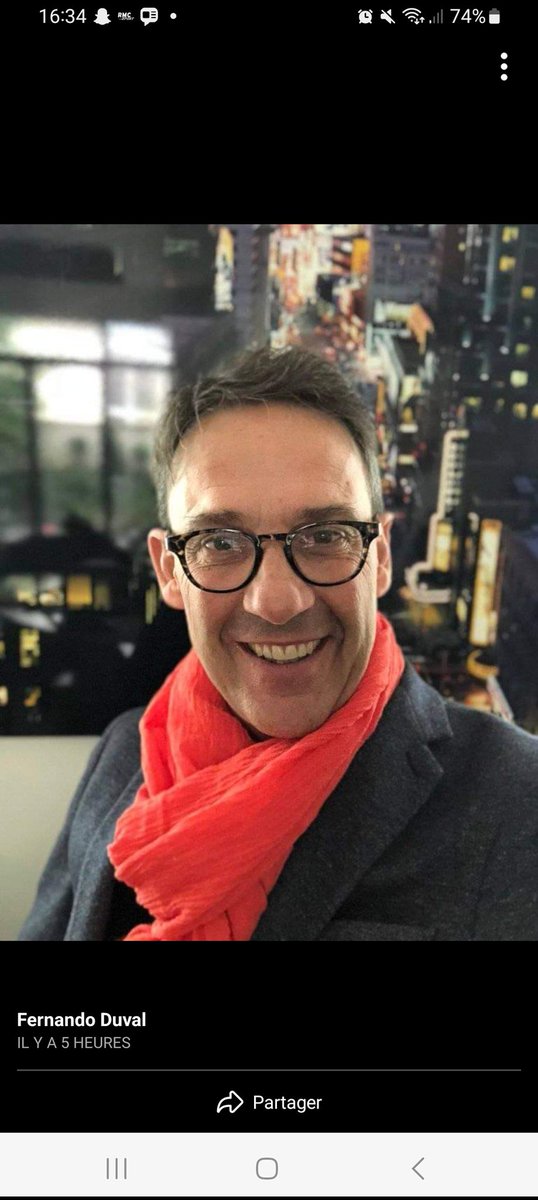 SebastienErcker's tweet photo. @courbet_julien je ne connaissais pas cette double identité 😂😂 https://t.co/L92ptbDtt8