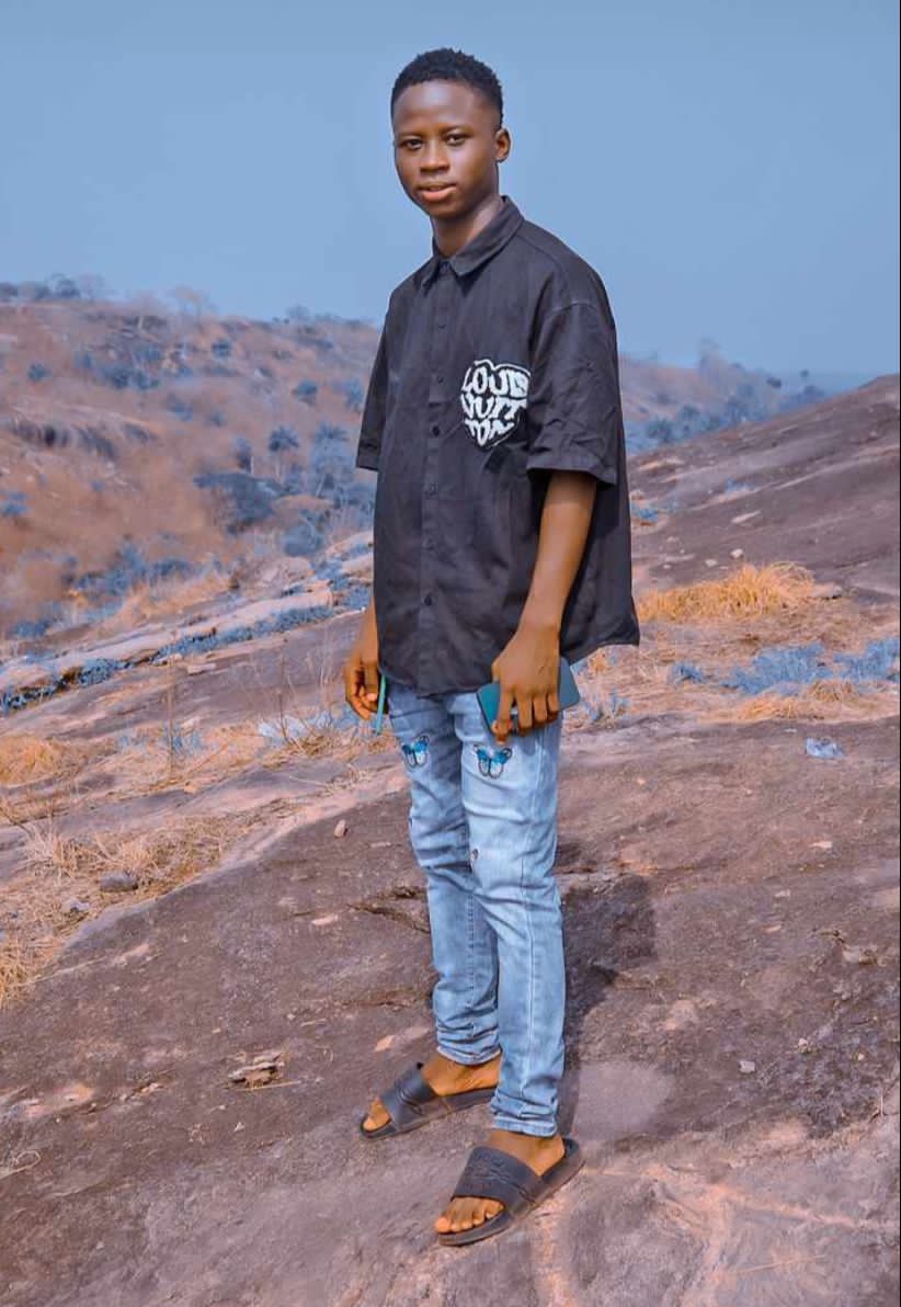 LadyRonke's tweet photo. Happy birthday Blood
@LaCrown24
More years to celebrate on earth 🙏
#Libraking
#Septborn https://t.co/zxD5H1lTx3