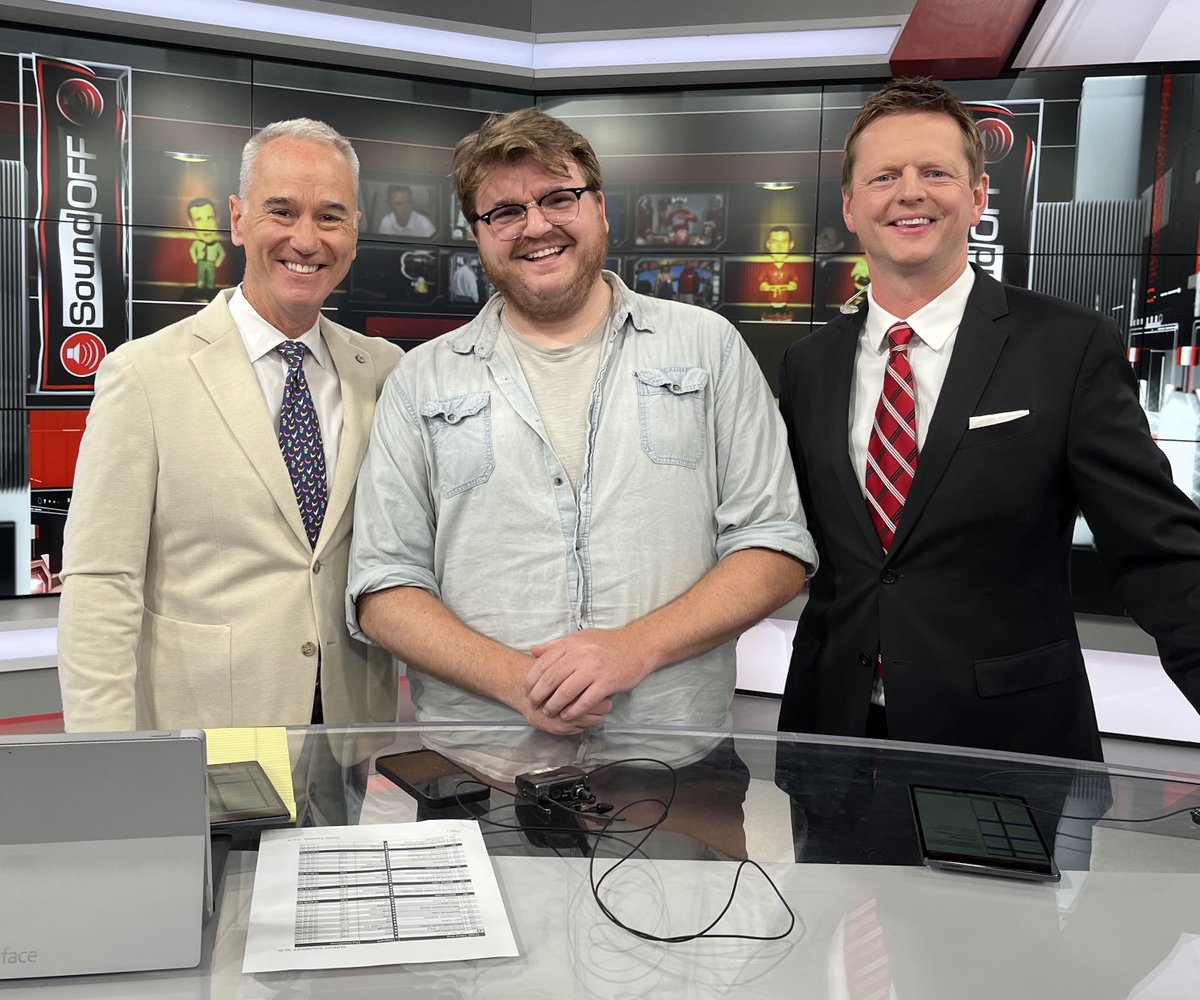 WrightADavid's tweet photo. It’s Tiny Refs last night directing Sound Off. Happy journey to Denver! You’ll be missed in Des Moines! Stay true to your Bears! ⁦@SoundOFF13⁩ ⁦@johnsears⁩ ⁦ https://t.co/ahGEARQGLZ