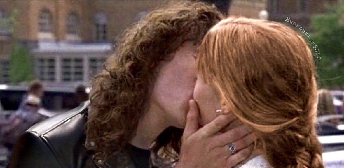 Kat and Patrick were giving hellcheer so I had to edit them

#hellcheer #eddiemunson