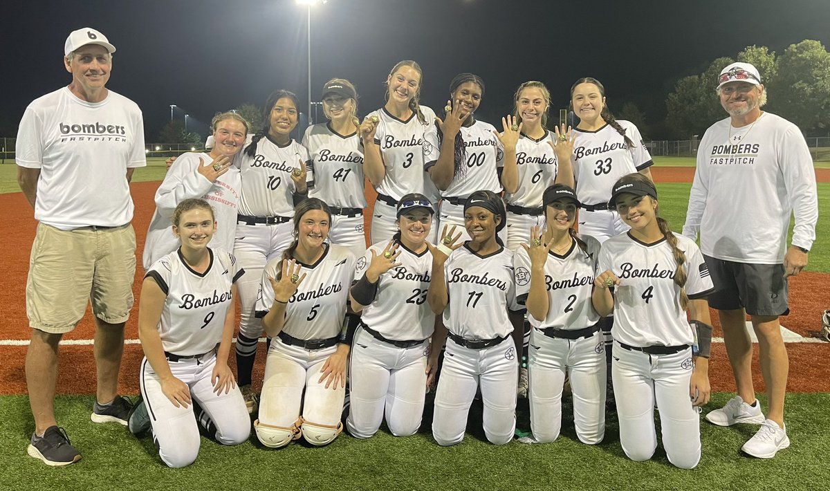 TKNIGHT11's tweet photo. Had a good day, played Saturday in 18U with the new squad and they rolled through the bracket undefeated to win their first Championship of the season. Got some work to do as a unit but a lot of talented players right there 👇#BomberNation #WeAreNotTheSame #AttackWinRepeat https://t.co/CsaVCnstEF
