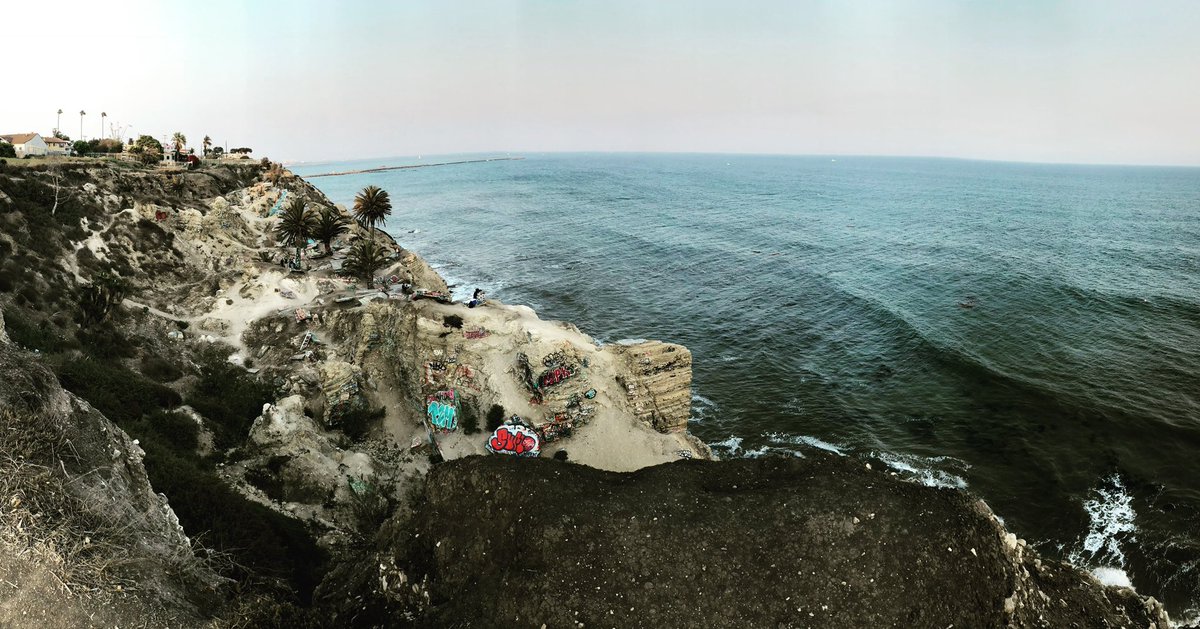 San Pedro’s Sunken City will forever be my favorite spot for anything 🏝️🌅 #getaway #clearmymind #hangout #getlit #alonetime #sunkencity #sanpedro #california