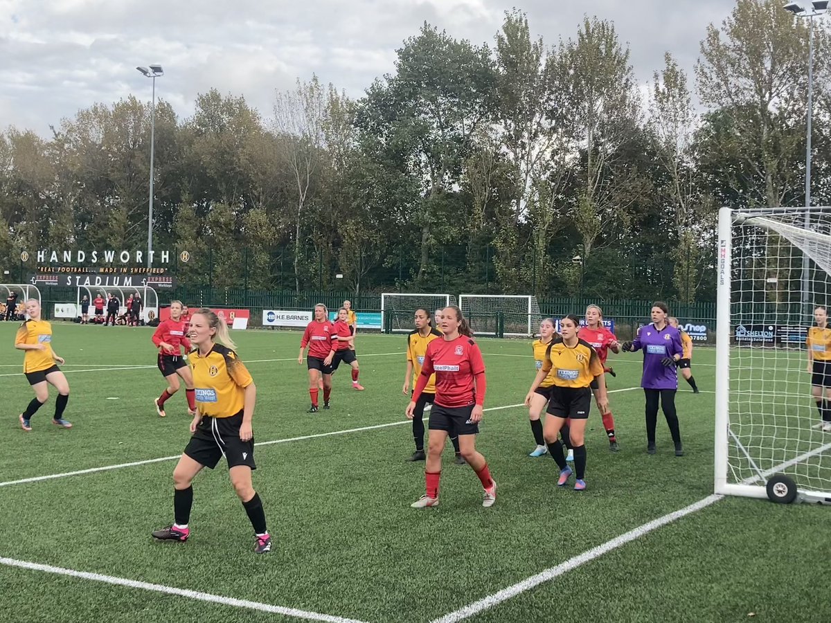 KivetonParkFC's tweet photo. 3 goals and 3 points = 3 wins from 3 for our women’s first team!

Not the best performance from the girls, but got the job done.

Goals from Millie Simms and Sky Hughes (x2) https://t.co/Pcz7xyRcGN