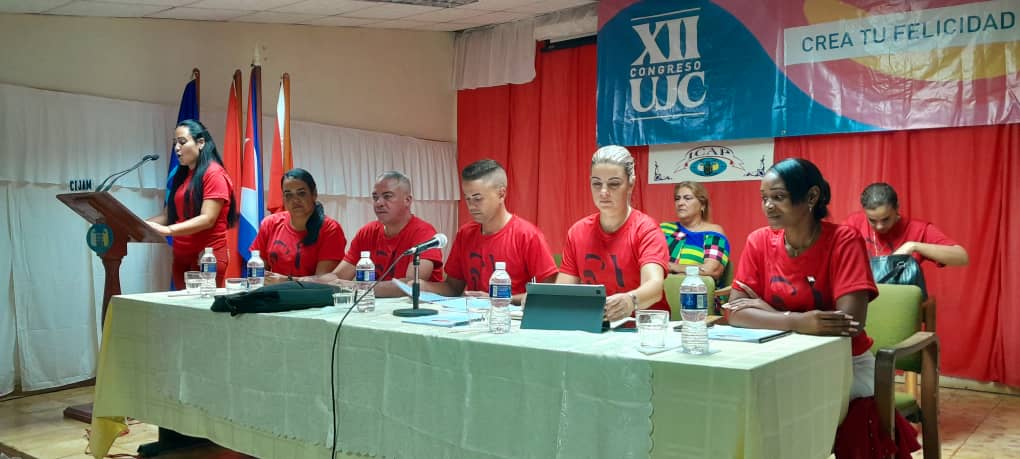 AylinAlvarezG's tweet photo. La @UJCdeCuba de #Camito sigue avanzando. En la asamblea municipal #12CongresoUJC, realizada en el emblemático Campamento Internacional “Julio Antonio Mella”, ratificamos que los tiempos exigen renovarnos como organización no sólo por modernidad, sino por necesidad. https://t.co/vuS3ElOlH2