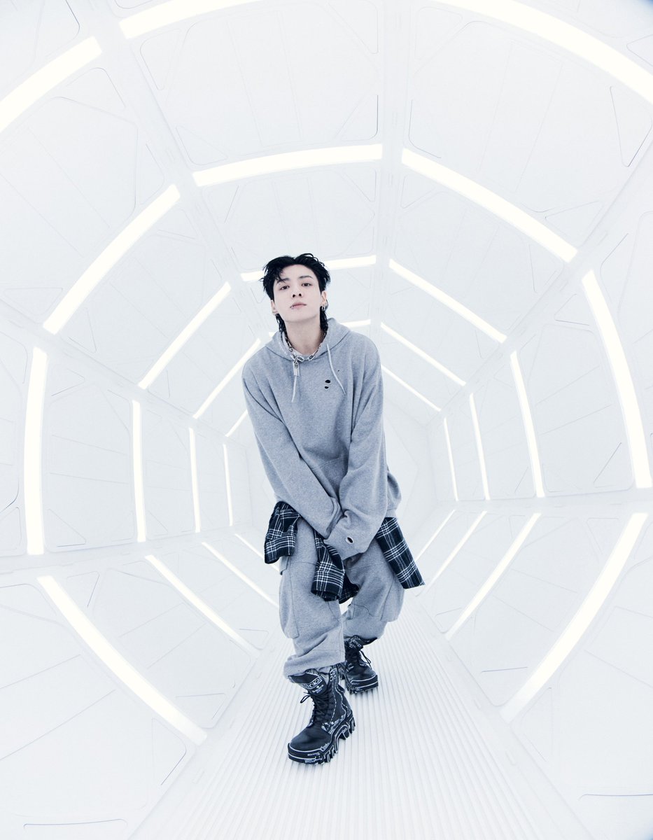aleecee7's tweet photo. AYOOOO LADIES AND GENTLEMENNNN OHHHHHHHJSJSSJJAJAKSJSJSJSJ  #DINOOK #JKINO https://t.co/nMEuaxIkjZ