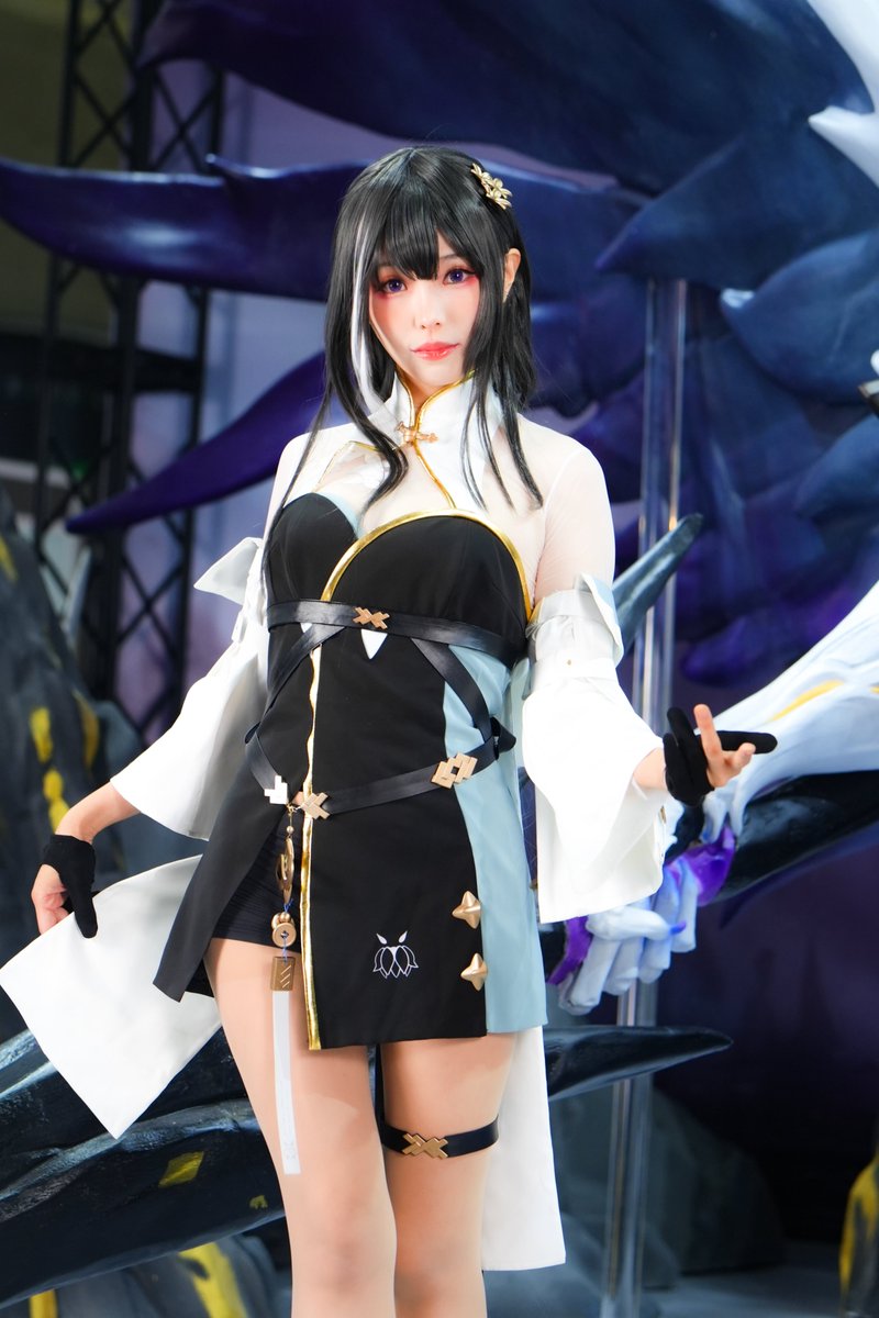 KuroGamesブース
鳴潮 白蓮
Model: Elyさん(@Ely_eee)

素敵すぎました！眼福とはまさにこのこと
撮影ありがとうございました！

@Wuthering_Waves
@WW_JP_Official
#TGS2023
#東京ゲームショウ2023
#鳴潮 https://t.co/P5gO9kCFed