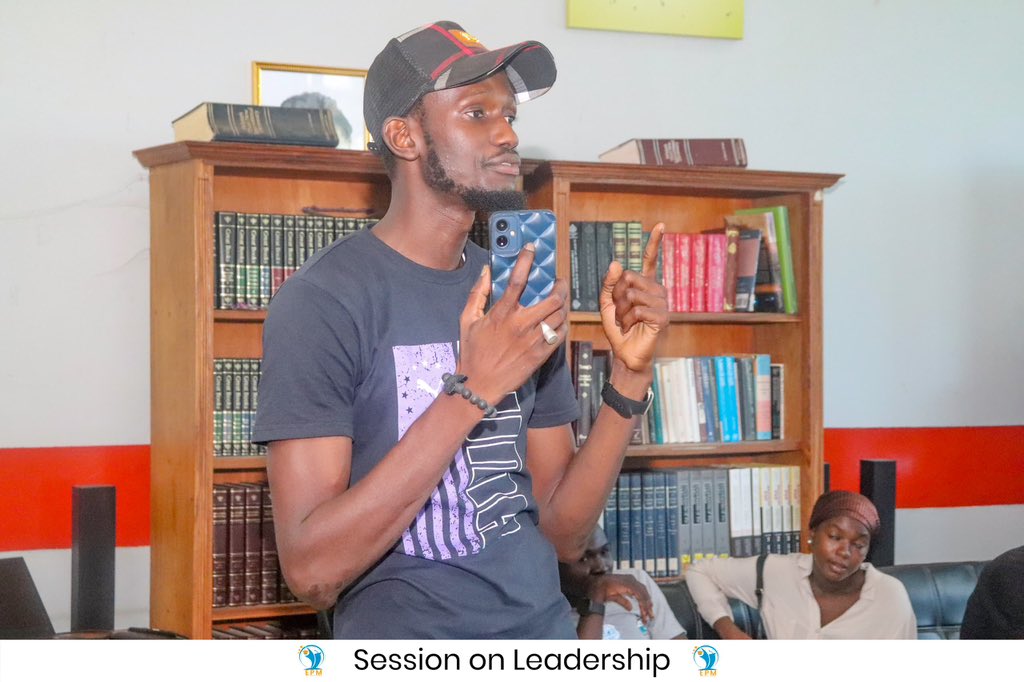 EMP_24's tweet photo. Yesterday, we successfully held the first session of our carefully designed Mentorship Program for #students and #career #professionals with an exclusive Focus on #Leadership. Through the thought-provoking delivery of our Leadership Expert Sheikh Omar Sillah

#PersonalGrowth
#EPM https://t.co/KSR9R0LJr3