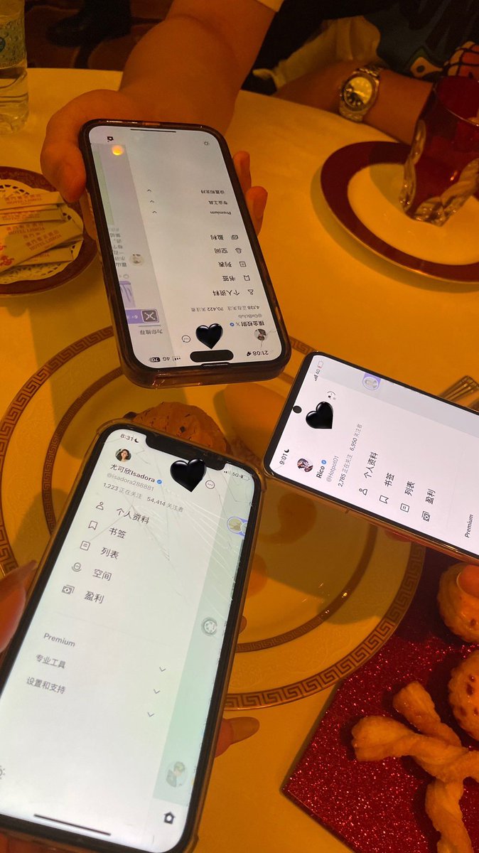 难为摸哥@0xBclub 惹 刚送走了奥曼 又迎来了可欣
摸金：这客接不完 根本接不完

大型面基现场@0xBclub @Hotpot01 

#澳门 https://t.co/cAQbqhqJRI