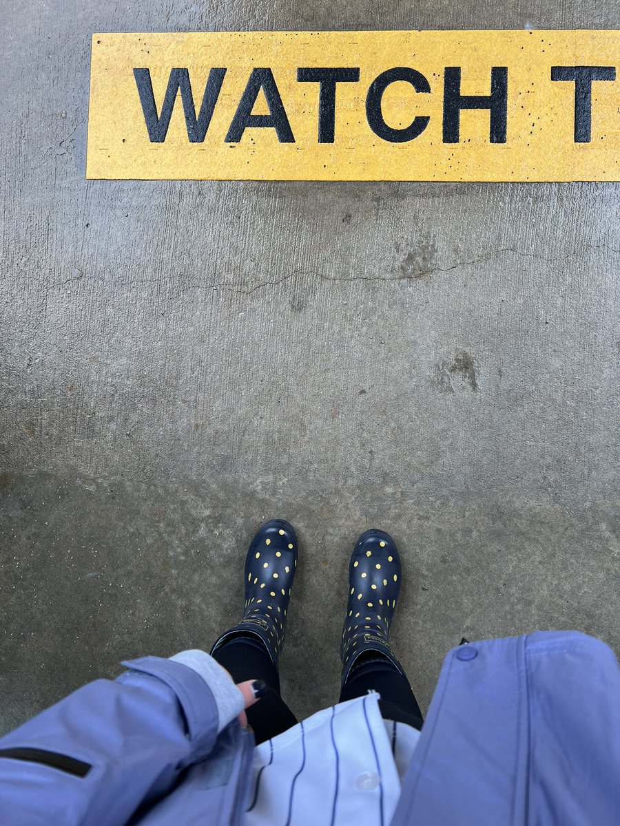 yanksbaseball25's tweet photo. Hi again Twitter☺️ I changed around my entire work schedule for the month to go to this game, so I am READY! Yankee rain poncho, rain boots, and all! LET’S GO! https://t.co/oobvrjYXGE