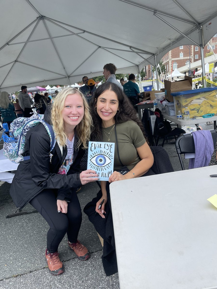 thedailykaily's tweet image. Went to @BookmarksNC’s festival of books yesterday and it never disappoints! #read #supportlocalbookstores