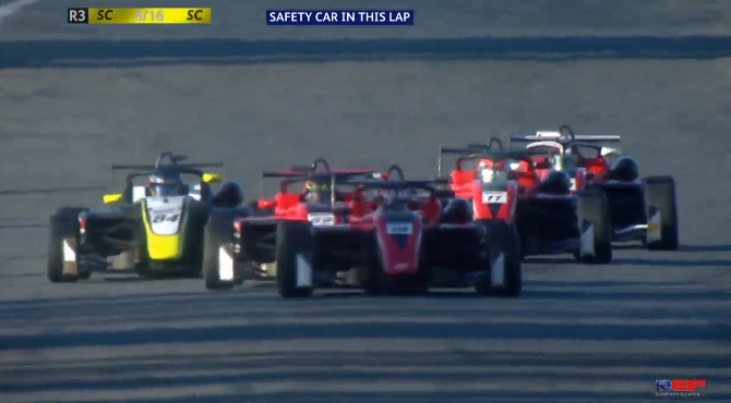 Wojtek061's tweet image. Potężny wyścig 🙃
Pięć bolidów. #EFOpen